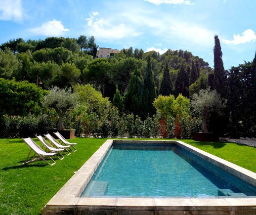 piscine en béton Alpilles