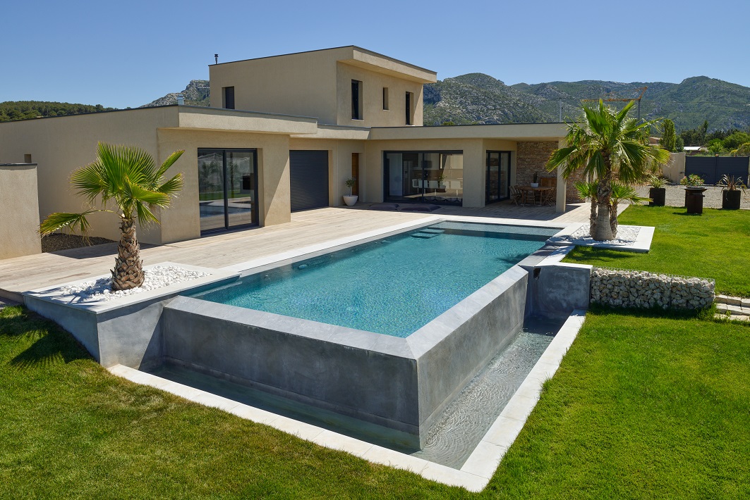 piscine en béton