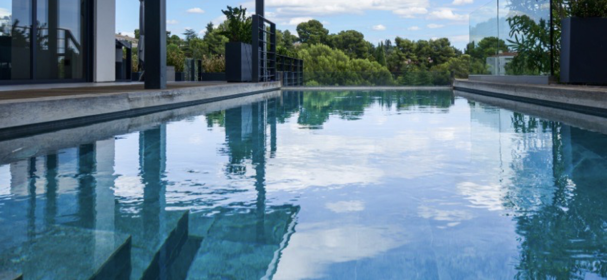 Quelle couleur de fond pour une piscine
