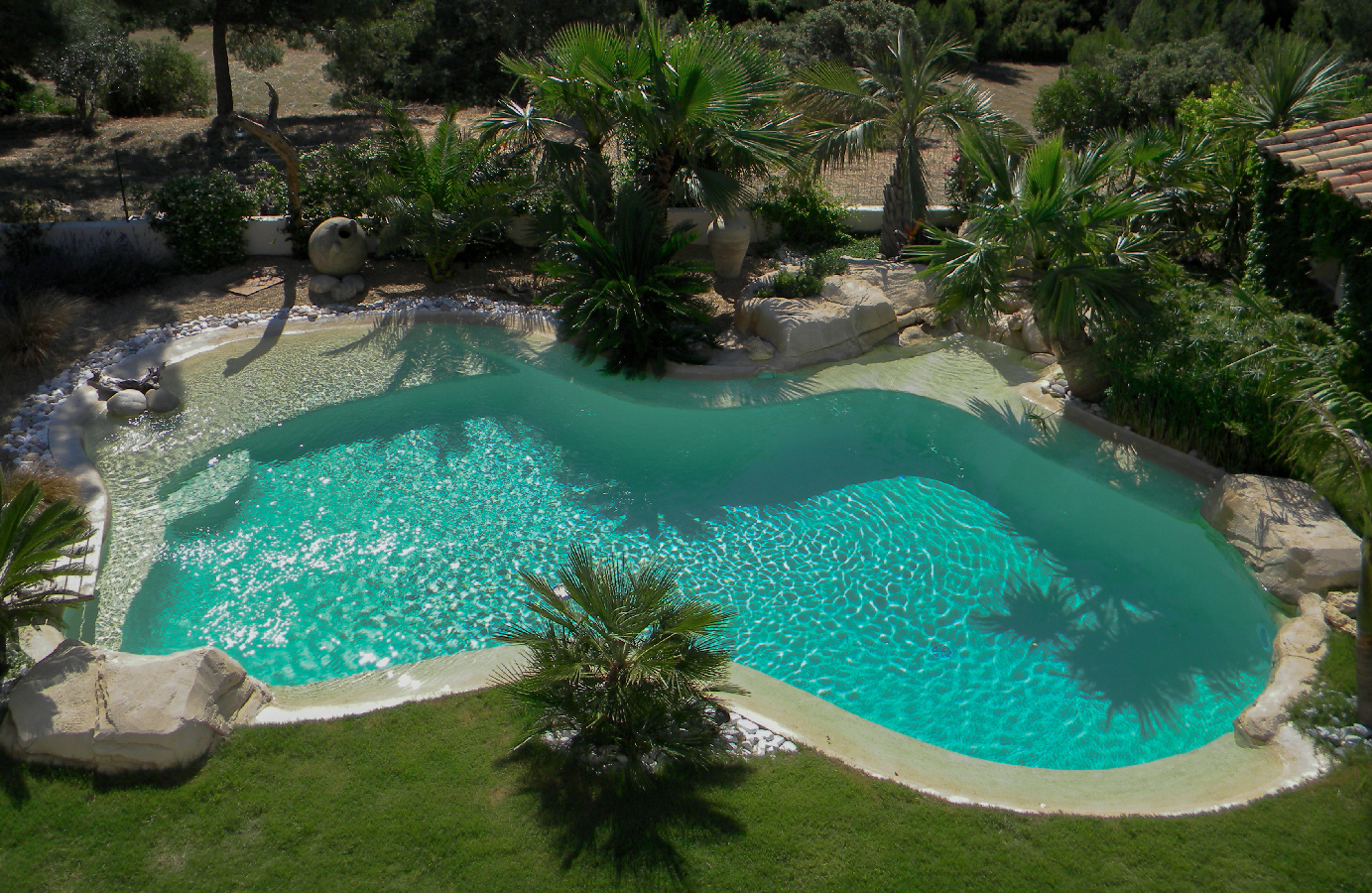 Construction de piscines en Béton à Aix en Provence et Cavaillon | L'EXOTIQUE - l-exotique-1-min
