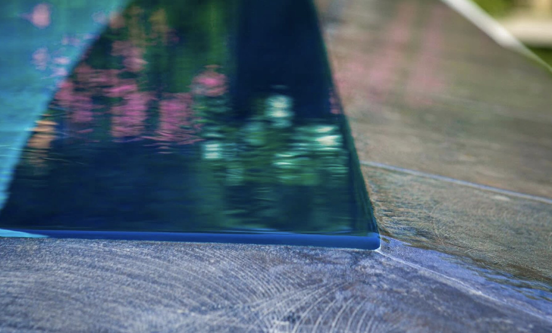 Piscine béton Jacques Brens I formes contemporaines ou libres Piscine béton Jacques Brens I formes contemporaines ou libres